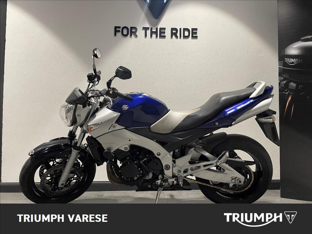 SUZUKI GSR 600 