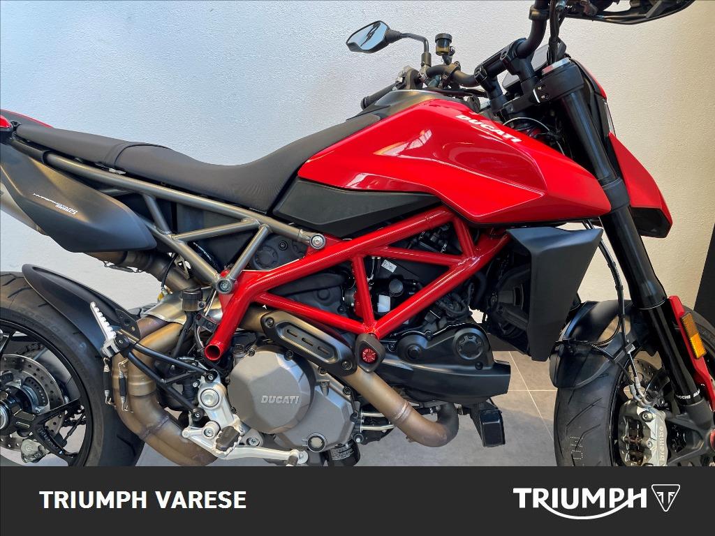 DUCATI Hypermotard 950 Red