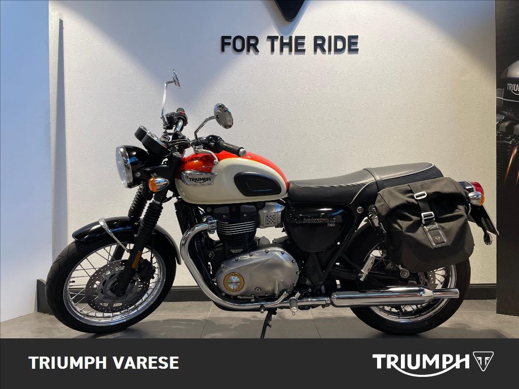 TRIUMPH Bonneville 900 T100 