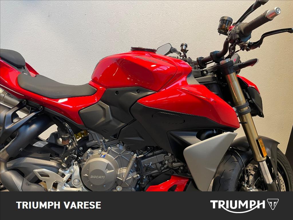 DUCATI Streetfighter V2 890 