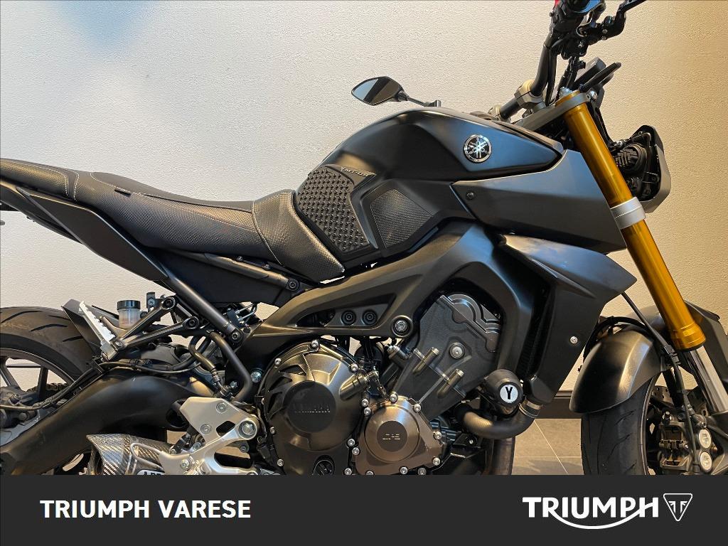 YAMAHA MT-09 850 deep armor