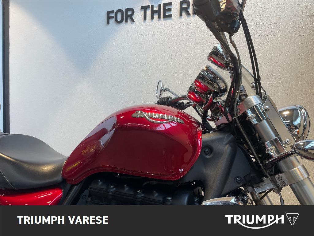 TRIUMPH Rocket III 2300 Classic