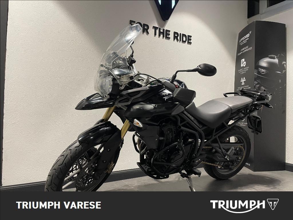 TRIUMPH Tiger 800 