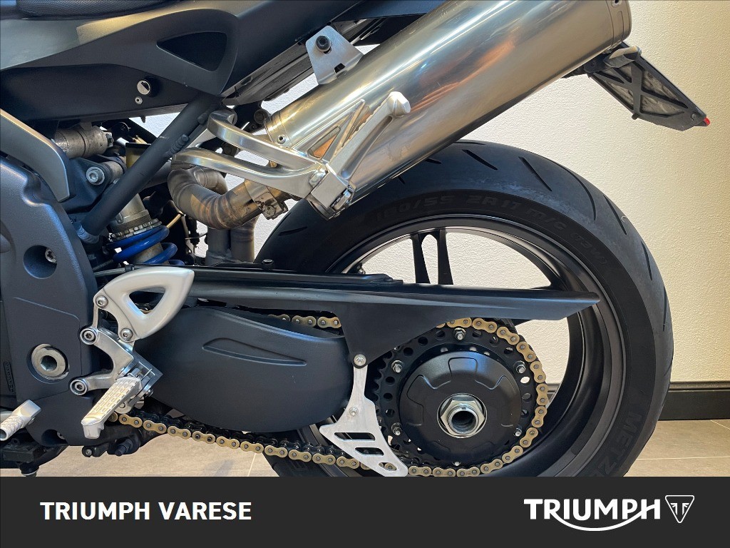 TRIUMPH Speed Triple 1050 