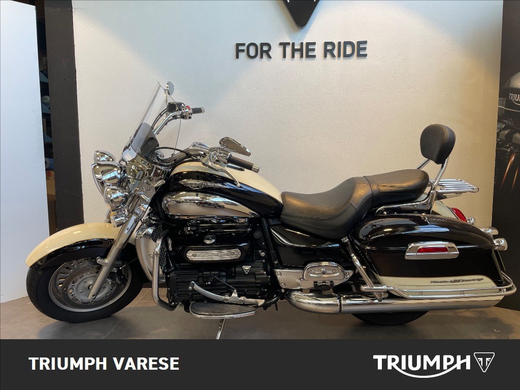 TRIUMPH Rocket III 2300 Touring