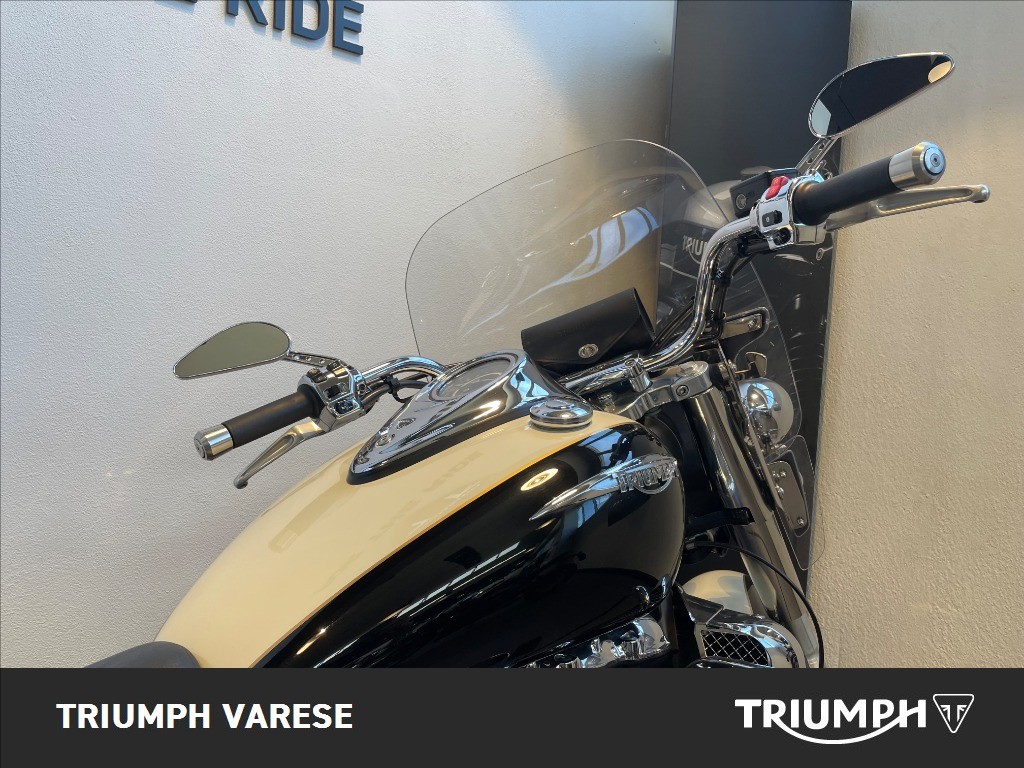 TRIUMPH Rocket III 2300 Touring