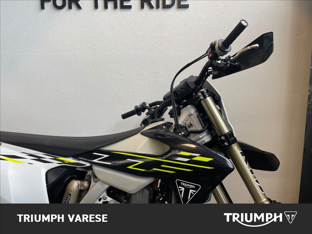 TRIUMPH TF 450 E Abs