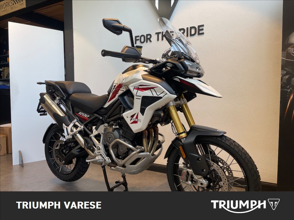 TRIUMPH Tiger 1200 Desert Edition