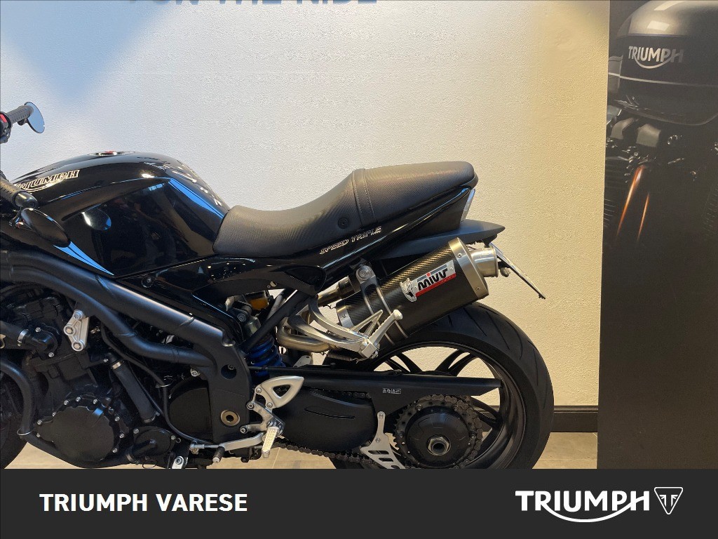 TRIUMPH Speed Triple 1050 