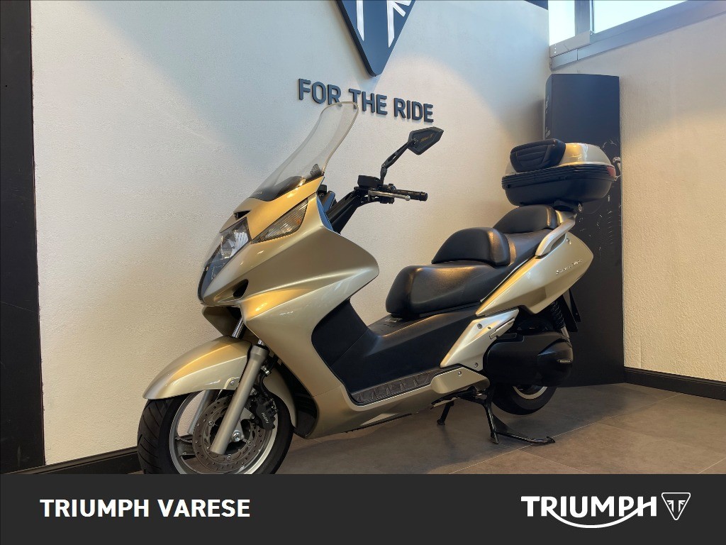 HONDA Silverwing 600 FJSB