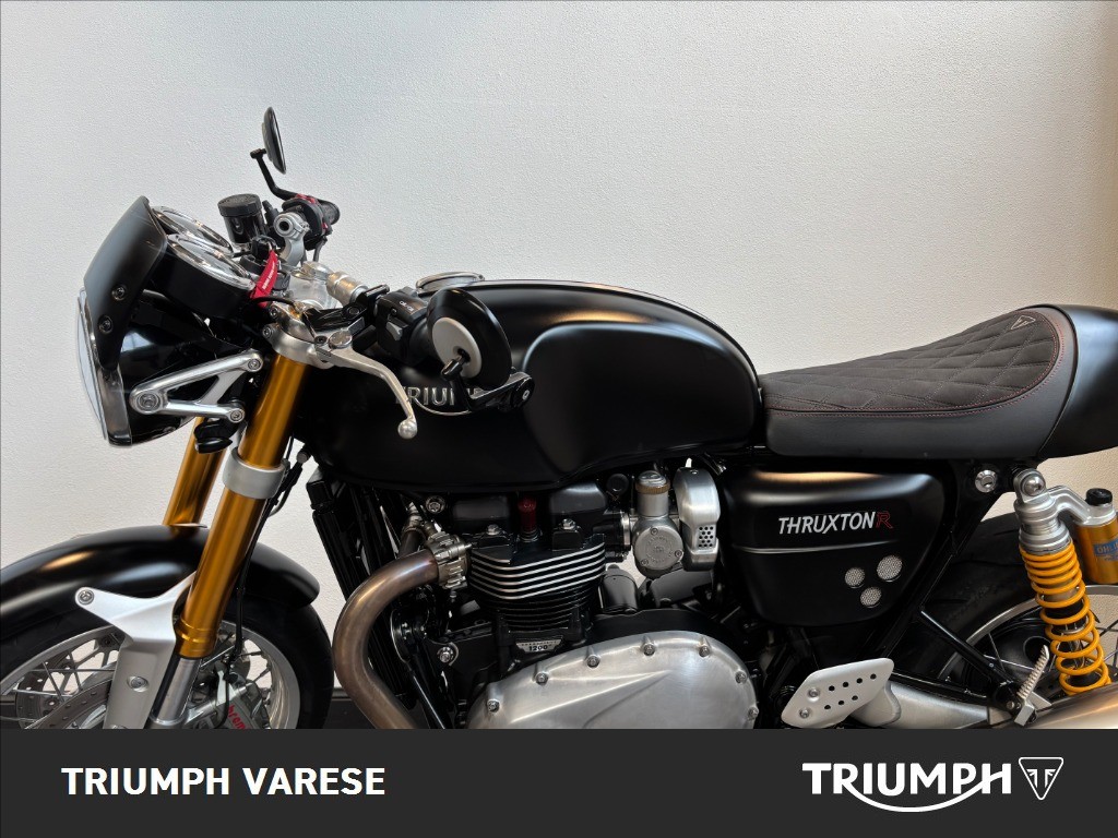 TRIUMPH Thruxton 1200 R